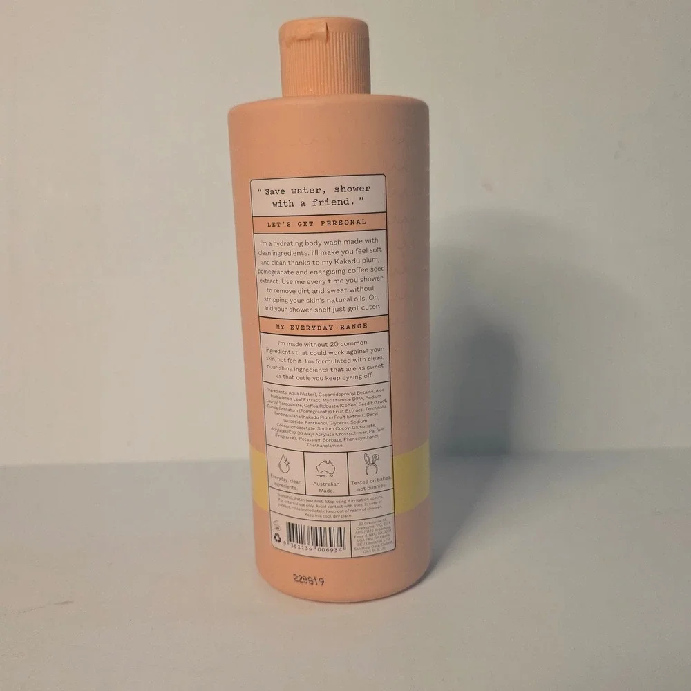 Frank Body A Clean Body Wash Milk & Honey Hydrating Kakadu Plum 12.17oz 360ml